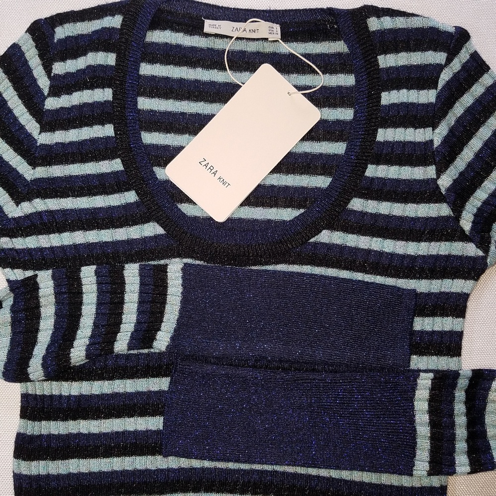 ZARA SCOOP NECK SWEATER